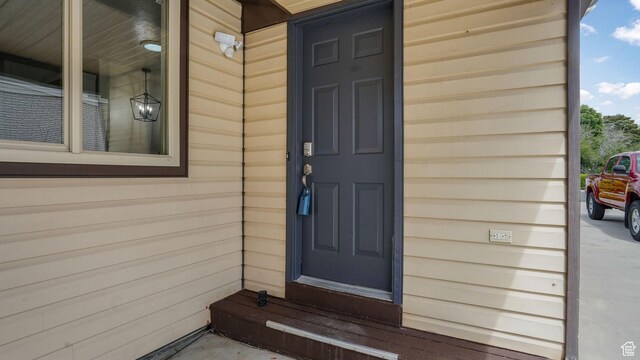 8646 S Spartan Dr, Sandy, UT 84094 - view of entrance to property