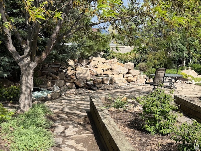 5208 W Case Rd, West Jordan, UT 84081 - view of community featuring a patio area