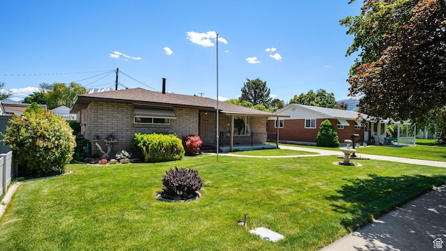 374 N 500 E, Spanish Fork, UT 84660 - view of front of home featuring a front yard