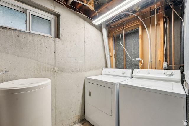 981 N Tremont St, Tremonton, UT 84337 - laundry area with washing machine and clothes dryer