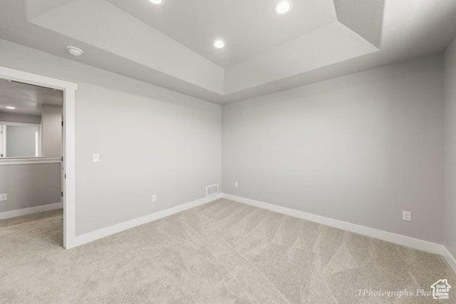 535 W 2530 N Unit 6-10, Cedar City, UT 84721 - empty room featuring carpet, a tray ceiling, baseboards, and recessed lighting