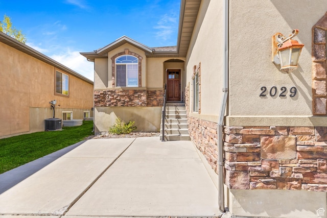2029 S Cottage Ln, Garden City, UT 84028 - property entrance featuring stone siding and stucco siding