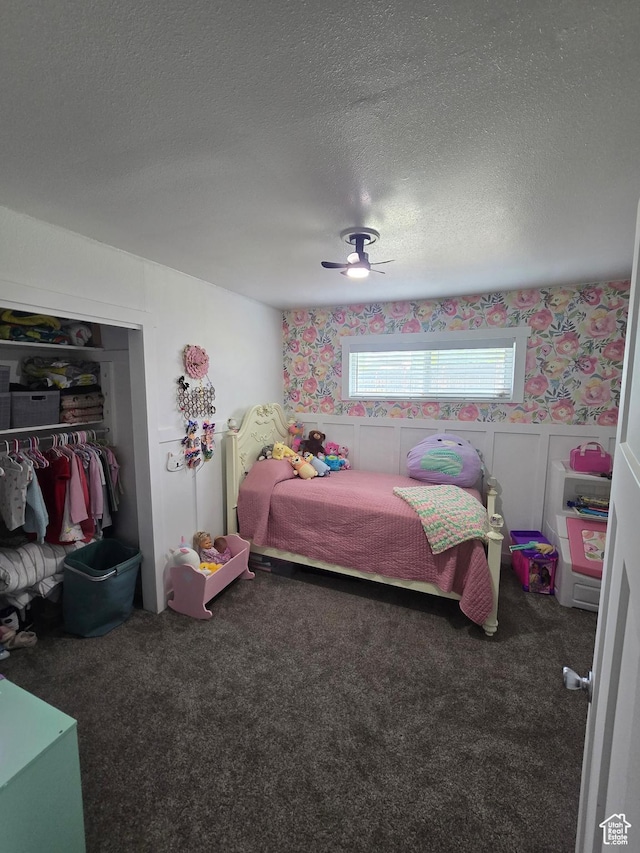 1191 N Geneva Rd, Provo, UT 84601 - bedroom with carpet, a textured ceiling, a closet, ceiling fan, and wainscoting