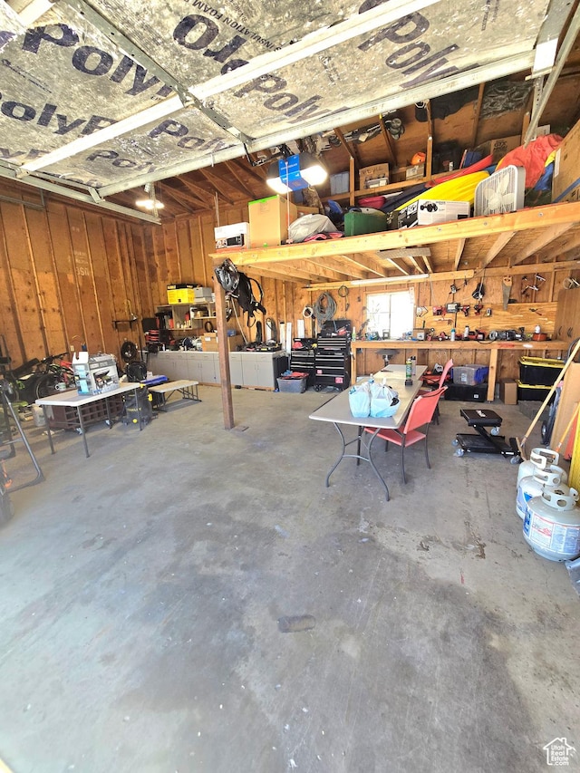 1191 N Geneva Rd, Provo, UT 84601 - garage featuring a workshop area