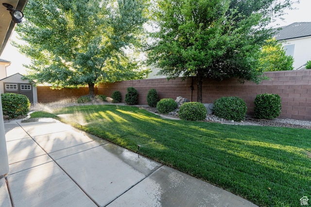 3288 W 2570 S, Hurricane, UT 84737 - view of yard featuring a patio area