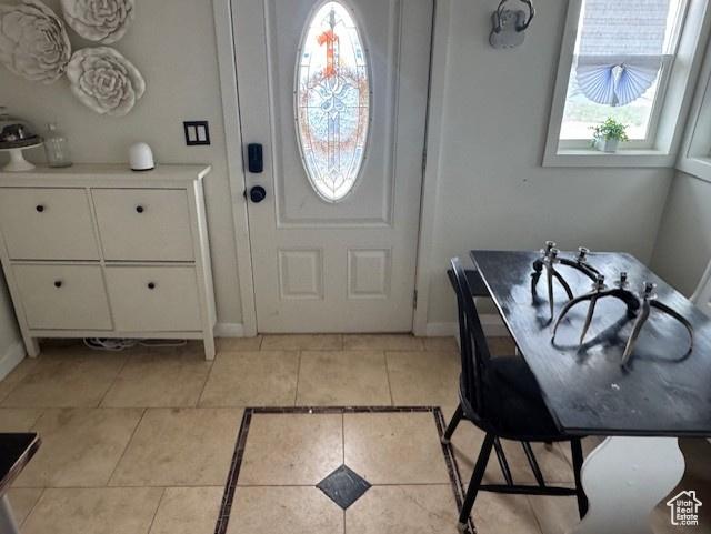 345 N 1st E, Manila, UT 84046 - foyer entrance with light tile patterned floors and baseboards