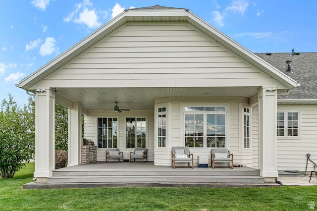 567 W Cascade Meadows Loop S, Midway, UT 84049 - rear view of house with ceiling fan, a wooden deck, a yard, an outdoor living space, and roof with shingles
