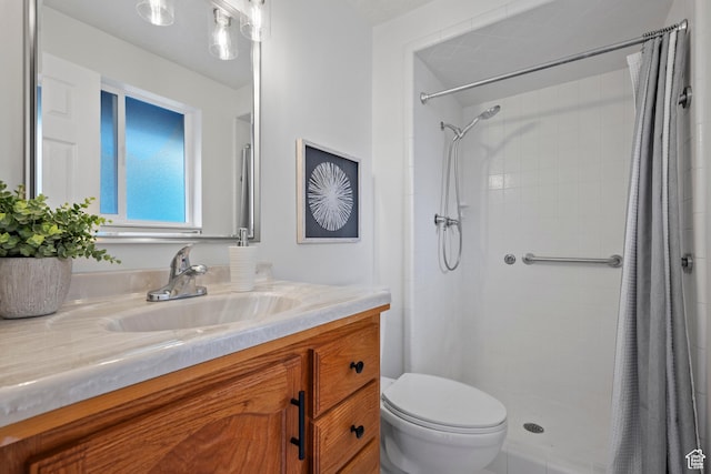2592 S 50 W, Bountiful, UT 84010 - full bath with toilet, vanity, and tiled shower