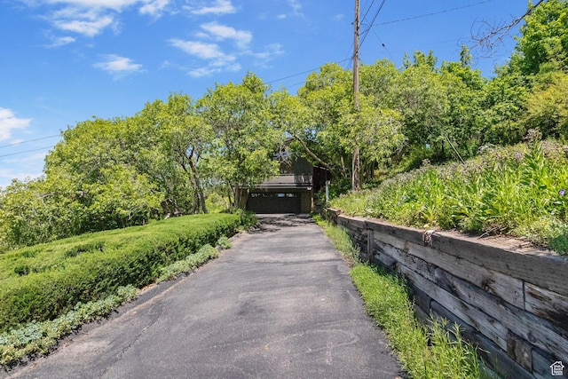 1900 N 1400 E, Provo, UT 84604 - view of asphalt driveway