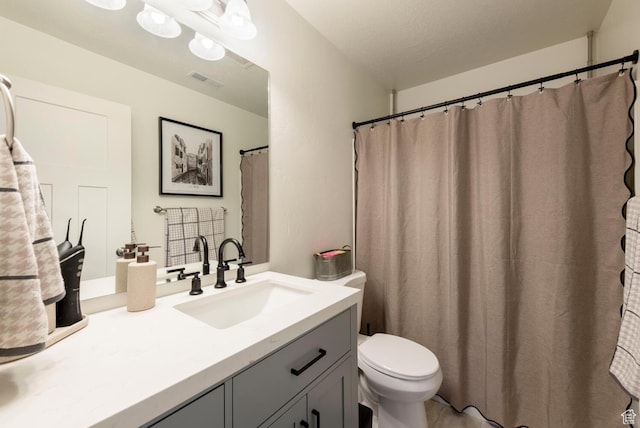 688 N 255 W, Centerville, UT 84014 - bathroom featuring toilet and vanity