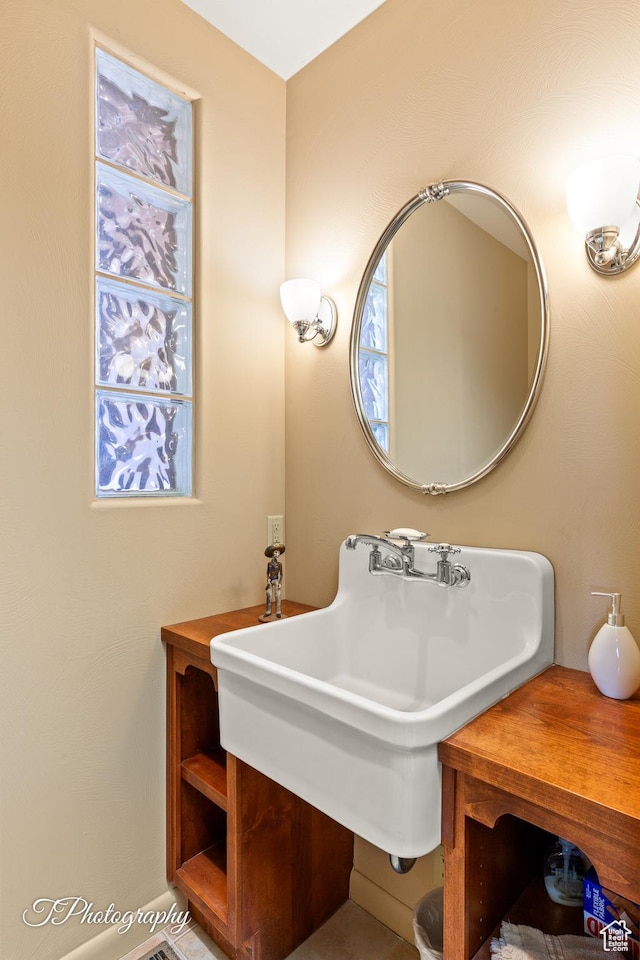1936 N Uwan Dr, Ivins, UT 84738 - bathroom with a sink