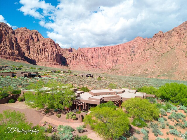 1936 N Uwan Dr, Ivins, UT 84738 - mountain view