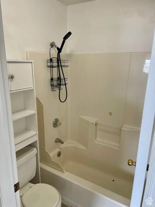 6939 S Florentine Way, West Jordan, UT 84084 - full bathroom with toilet and shower / washtub combination