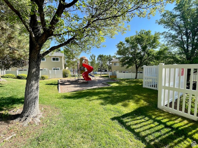6939 S Florentine Way, West Jordan, UT 84084 - view of yard