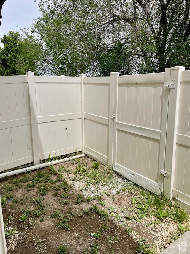 6939 S Florentine Way, West Jordan, UT 84084 - view of gate