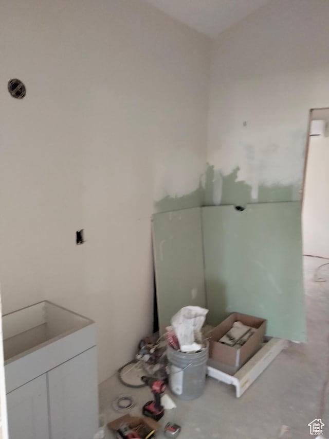 10960 N Anderson Way, Tremonton, UT 84337 - view of laundry room