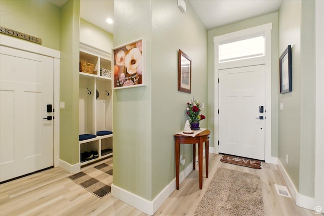 653 S 1140 E, Smithfield, UT 84335 - entrance foyer featuring wood finished floors and baseboards