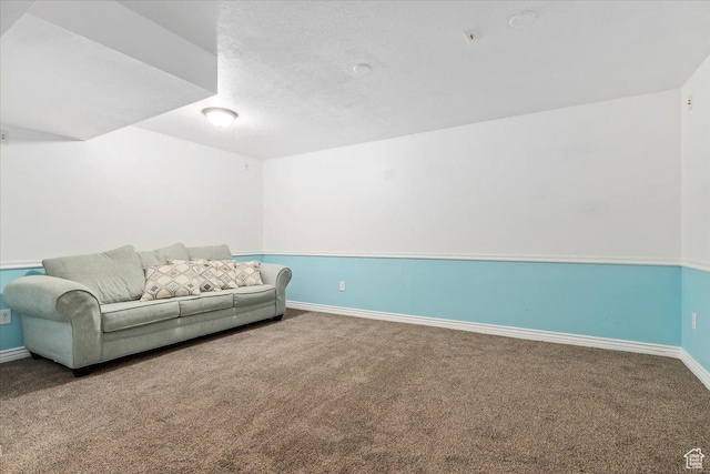 719 N 400 W, Orem, UT 84057 - living area with carpet and baseboards