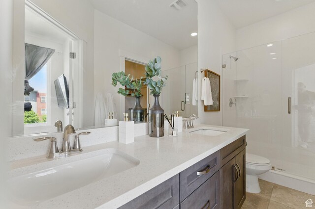 11398 Lake Run Rd, South Jordan, UT 84095 - full bath with a shower stall, toilet, and double vanity