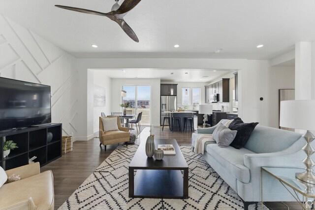 11398 Lake Run Rd, South Jordan, UT 84095 - living room with a ceiling fan, dark wood-style floors, recessed lighting, and baseboards