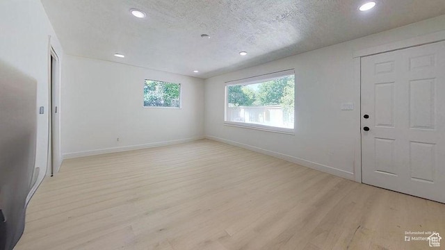 358 E 100 N, Provo, UT 84606 - entryway featuring light wood finished floors, recessed lighting, baseboards, and a textured ceiling
