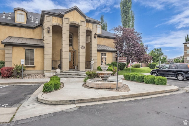 685 S 2220 W Unit 302, Pleasant Grove, UT 84062 - view of property with uncovered parking