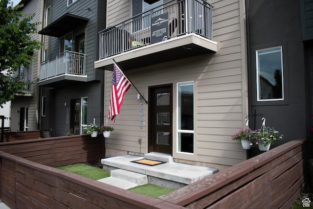 5308 W Solafax Ln S, Herriman, UT 84096 - property entrance featuring a balcony