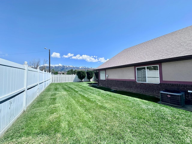 1660 E 900 S Unit 19, Clearfield, UT 84015 - view of yard with a mountain view and central AC