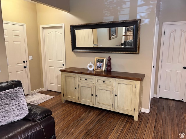 93 E Sweet Berry Ct, Draper, UT 84020 - living area featuring dark wood-style floors and baseboards