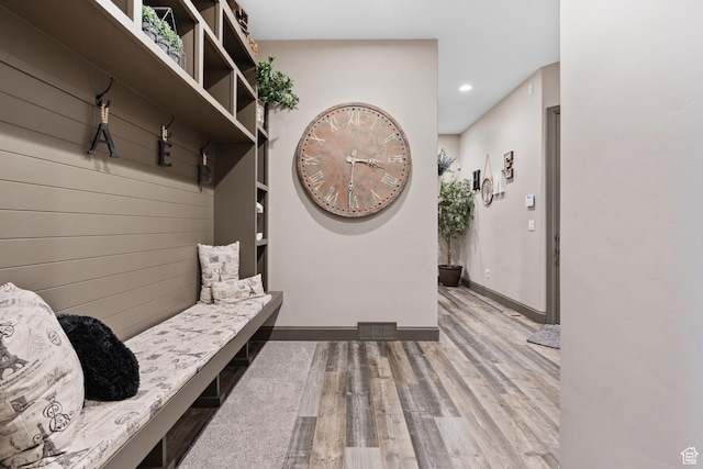 15113 S Cedar Meadow Cir, Herriman, UT 84096 - mudroom featuring wood finished floors, recessed lighting, and baseboards