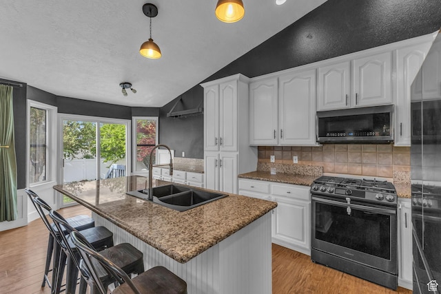 4980 W Woodridge Dr S, South Jordan, UT 84009 - photo 8