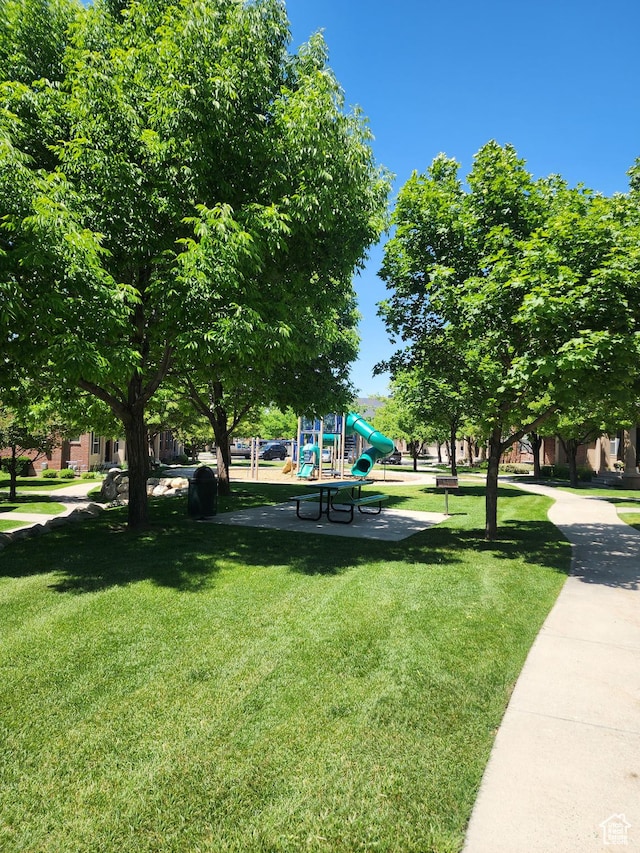 246 E Topspin Way, Lehi, UT 84043 - view of community featuring a lawn