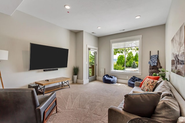 1685 N 300 E, Midway, UT 84049 - carpeted living area featuring recessed lighting and baseboards