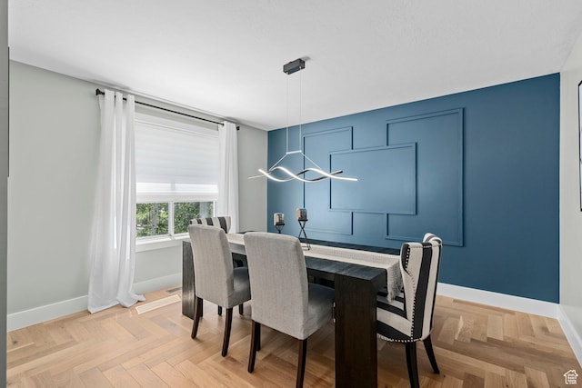 10927 S Lostwood Dr, Sandy, UT 84092 - dining space with a chandelier and baseboards