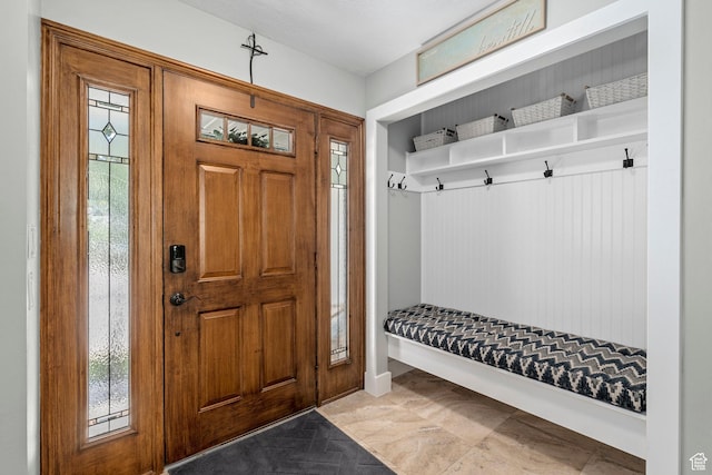 10927 S Lostwood Dr, Sandy, UT 84092 - view of mudroom