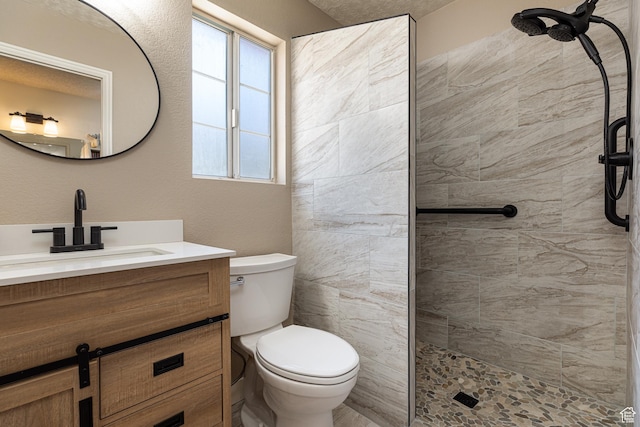 845 S 80 W, Hurricane, UT 84737 - full bath with vanity, toilet, and tiled shower