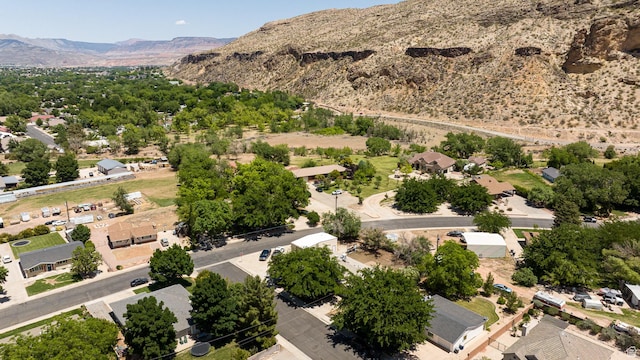 845 S 80 W, Hurricane, UT 84737 - aerial view of a mountainous background