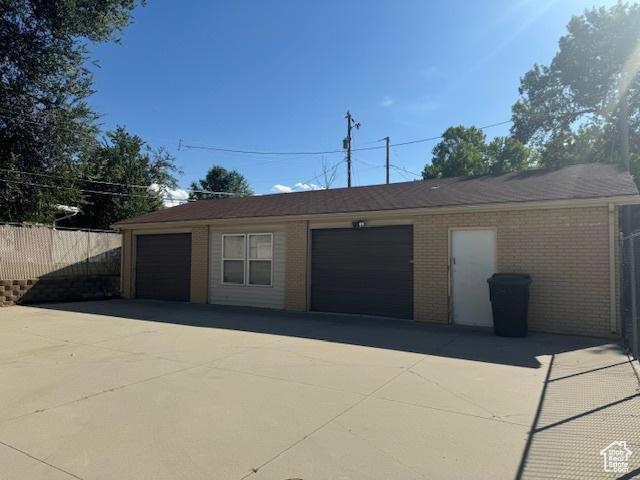 3165 S Green St, Salt Lake City, UT 84106 - view of garage
