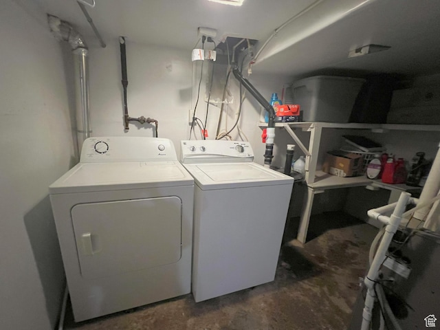 2849 S 8950 W, Magna, UT 84044 - laundry room with washing machine and dryer