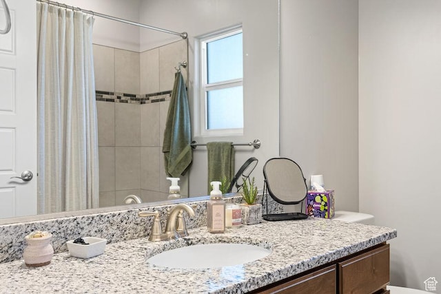 2738 W 270 N, Hurricane, UT 84737 - full bathroom featuring vanity, toilet, and a shower with curtain
