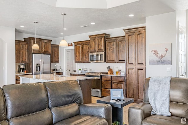2738 W 270 N, Hurricane, UT 84737 - living room with recessed lighting and light wood-style floors