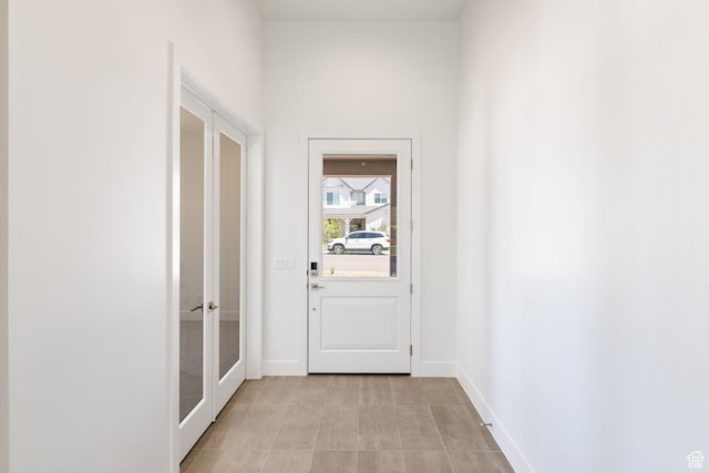 705 W Emerald Point Dr, St George, UT 84790 - entryway featuring baseboards