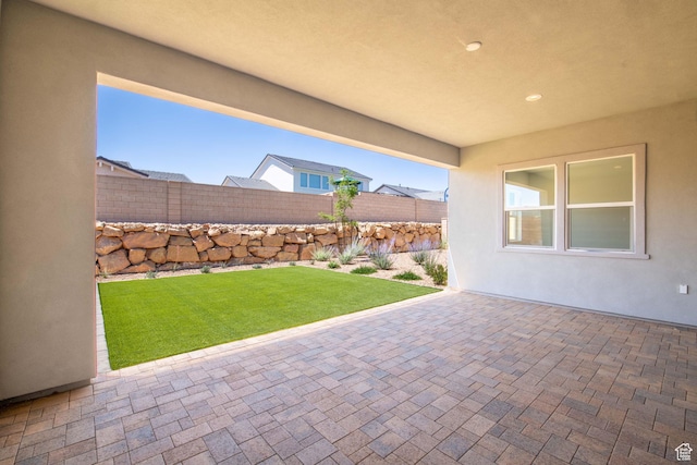 705 W Emerald Point Dr, St George, UT 84790 - view of patio