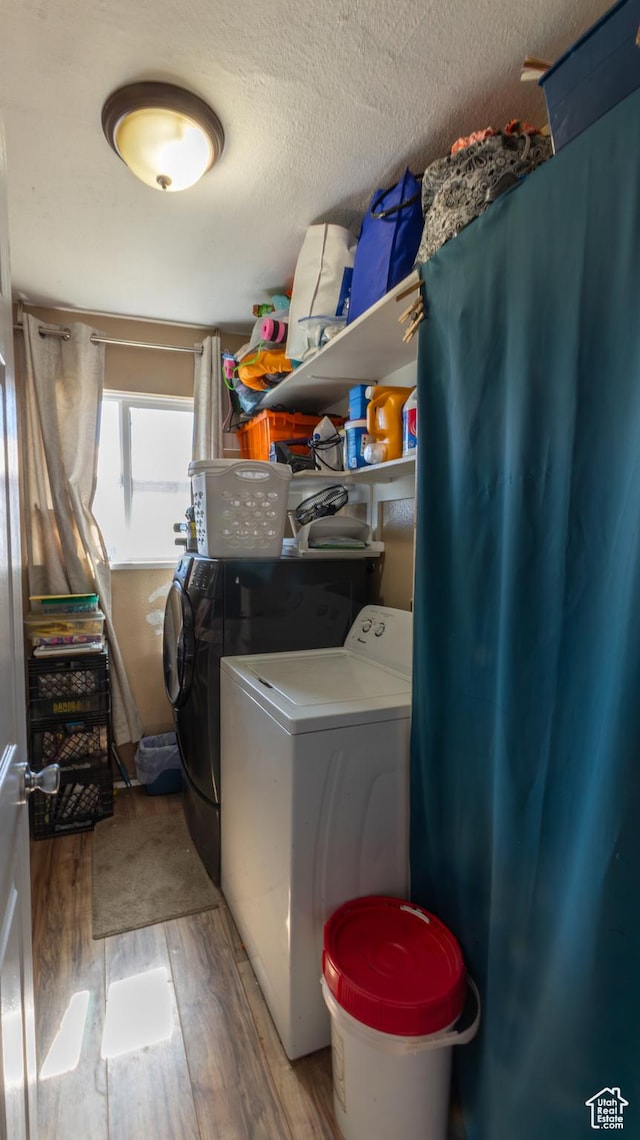 405 Bramblewood Dr, Cedar City, UT 84721 - laundry room with washer and dryer and light wood-style floors