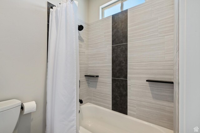 1160 N Main St, Hurricane, UT 84737 - full bathroom featuring shower / bath combo and toilet