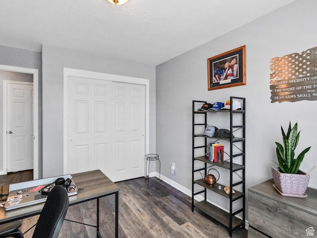 1038 N Plaza Dr, Richfield, UT 84701 - office with dark wood-style floors and baseboards