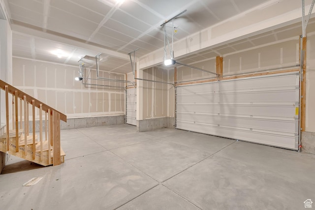 127 E Heron Ave Unit 808, Saratoga Springs, UT 84045 - garage featuring a garage door opener