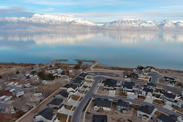 127 E Heron Ave Unit 808, Saratoga Springs, UT 84045 - aerial overview of property's location featuring a water and mountain view and nearby suburban area