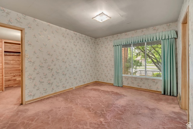 687 N Main St, Spanish Fork, UT 84660 - carpeted empty room with baseboards