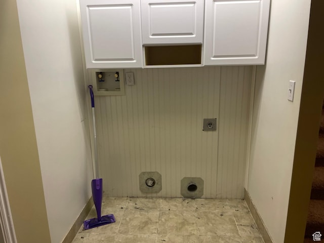 13778 S 2260 W, Riverton, UT 84065 - laundry room with hookup for an electric dryer, cabinet space, hookup for a washing machine, and baseboards